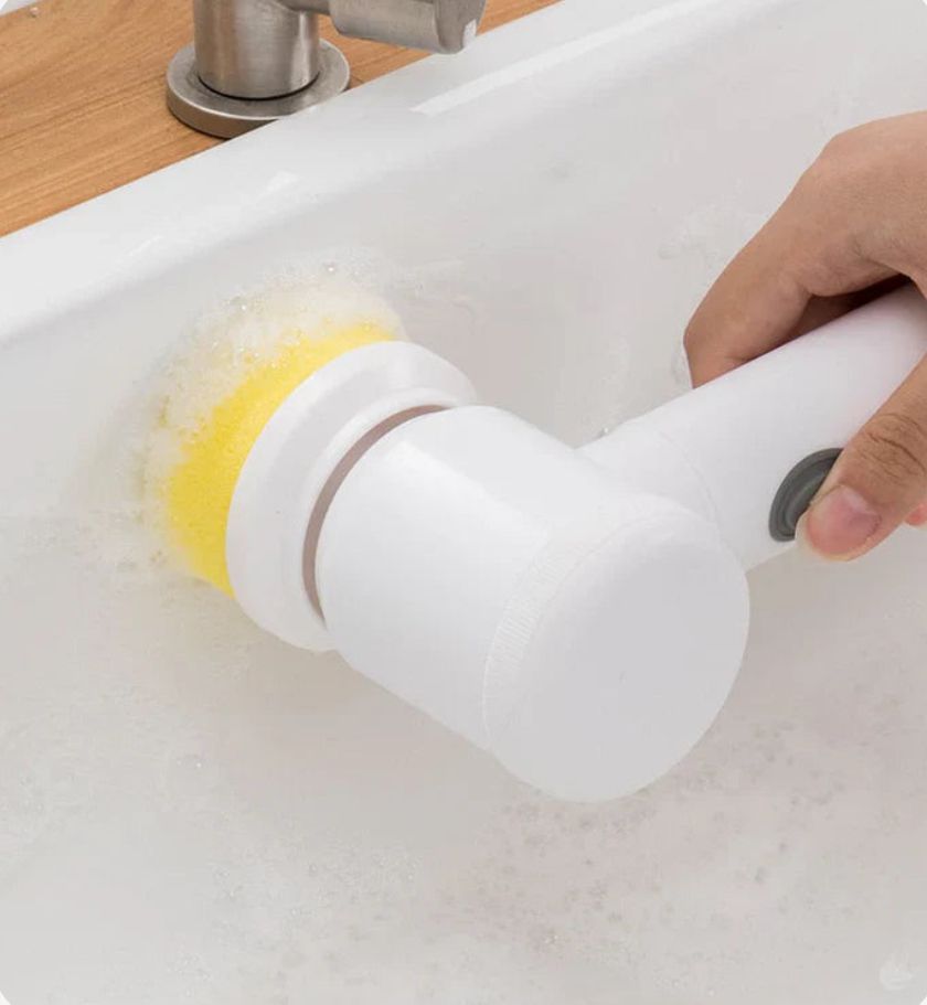 Cepillo 5 en 1 CleanMax + Soporte de pared sin agujeros